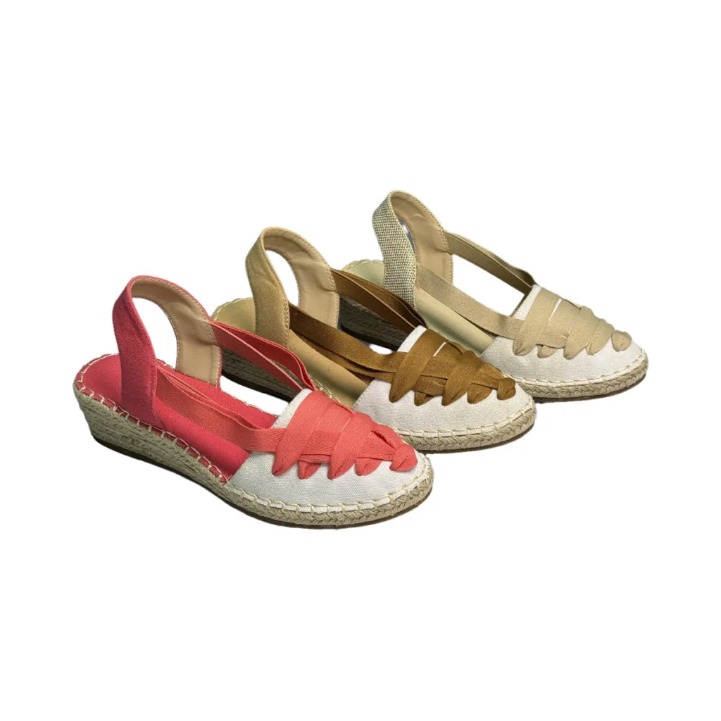 T-W025 Summer Fashion Women’s Flat Sandals Mixed Colors Anti-Slippery Breathable Lightweight Upper Position Strap Closure PU